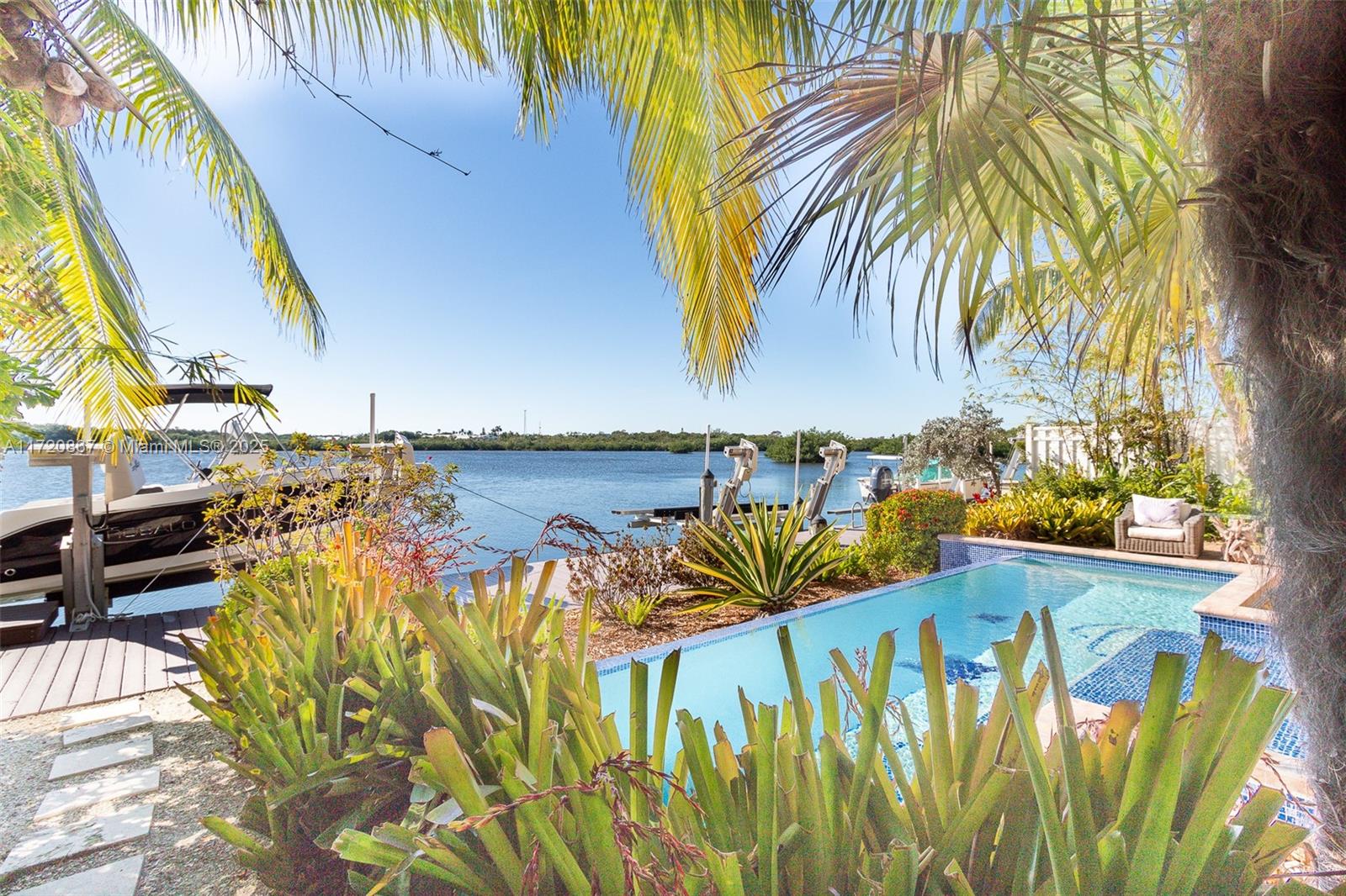 LAKE HARBOR 1ST ADD - Residential