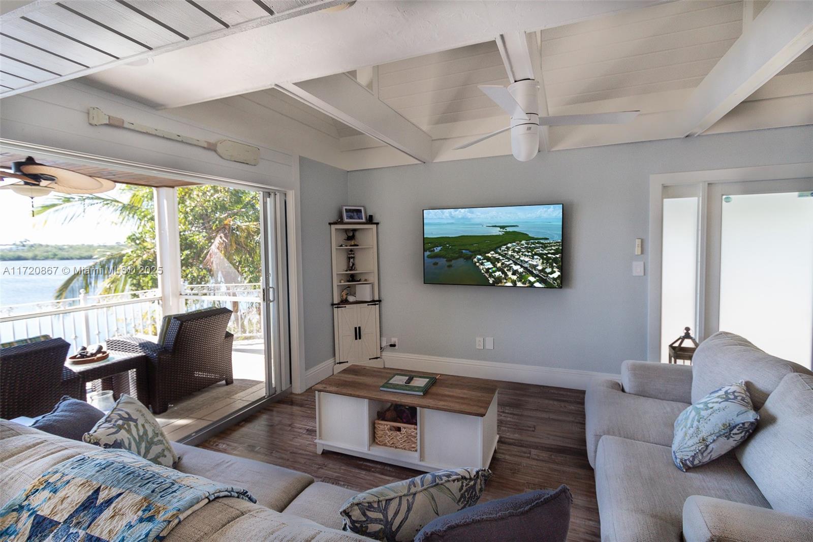 LAKE HARBOR 1ST ADD - Residential