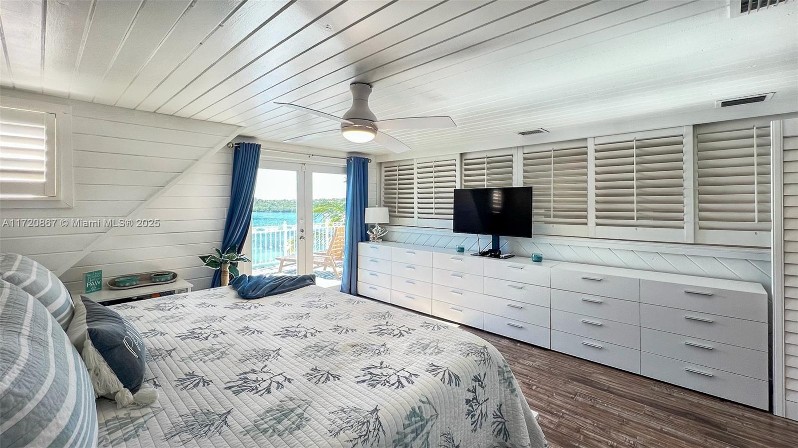 LAKE HARBOR 1ST ADD - Residential