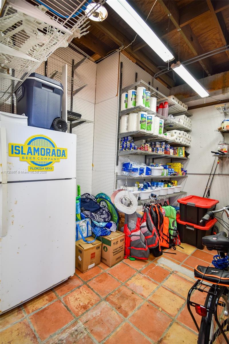 LAKE HARBOR 1ST ADD - Residential