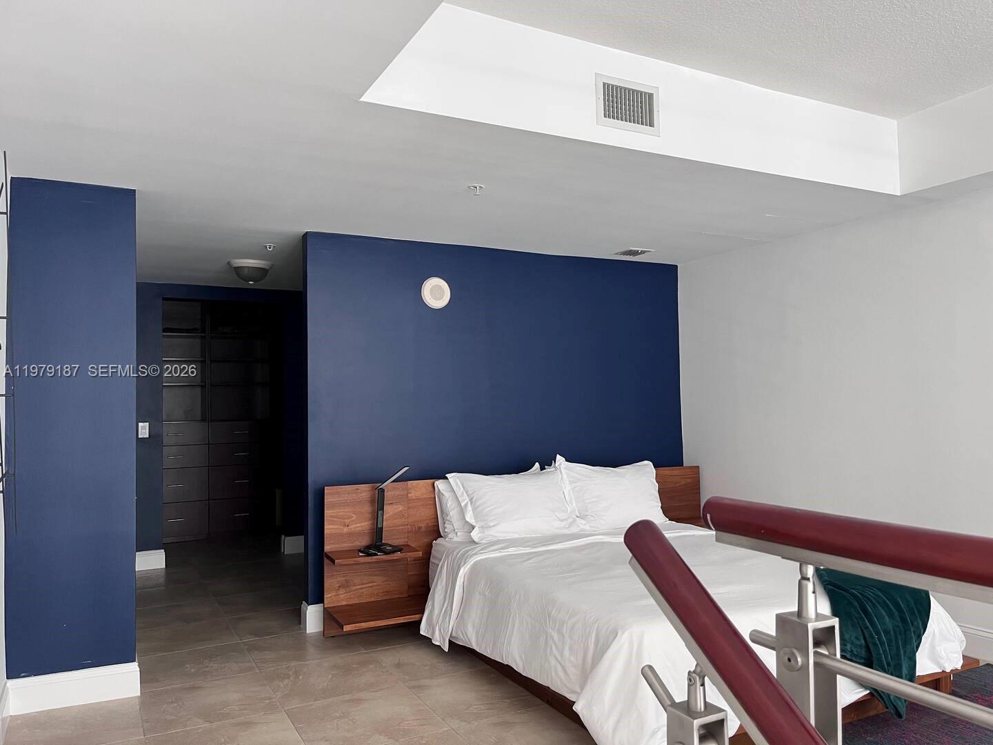 BRICKELL ON THE RIVER S T - Residential Lease