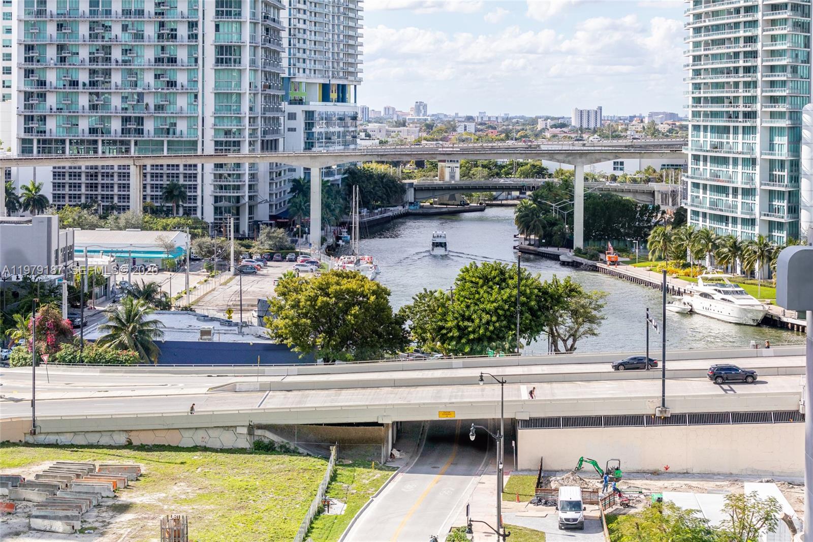 BRICKELL ON THE RIVER S T - Residential Lease