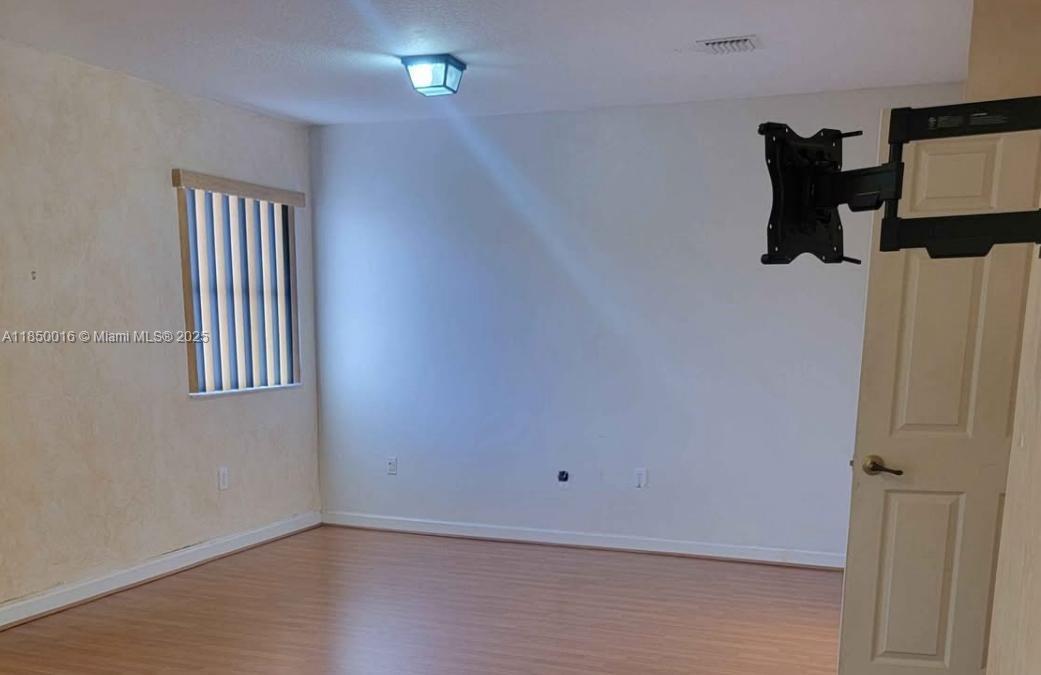 DORAL NORTHEAST TOWNHOMES - Residential