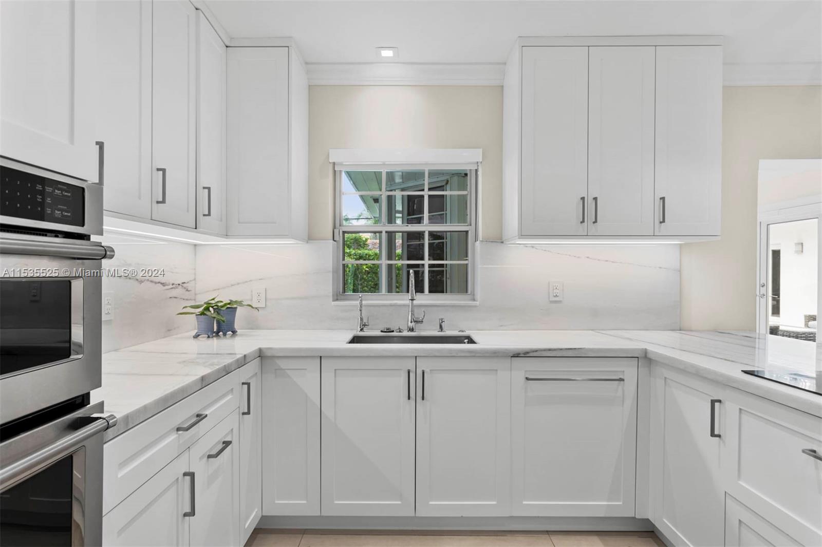 UNIVERSITY ESTATES - Residential