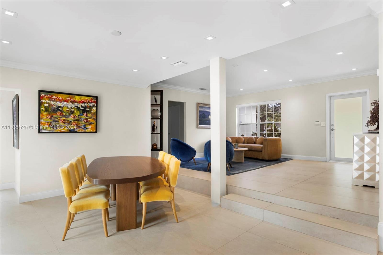 UNIVERSITY ESTATES - Residential