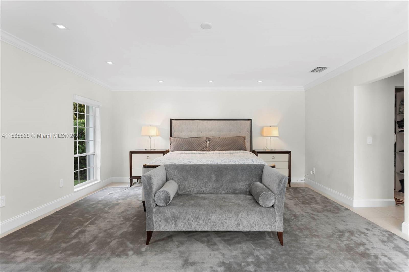 UNIVERSITY ESTATES - Residential