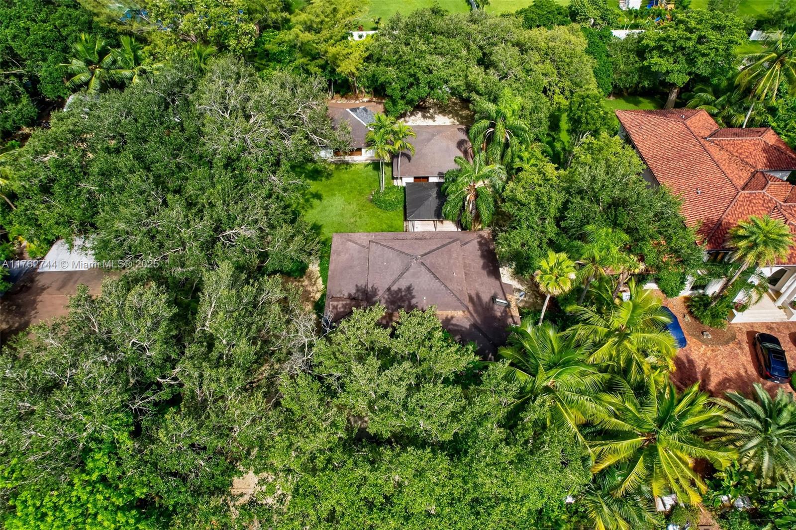 PALM MIAMI AMD - Residential