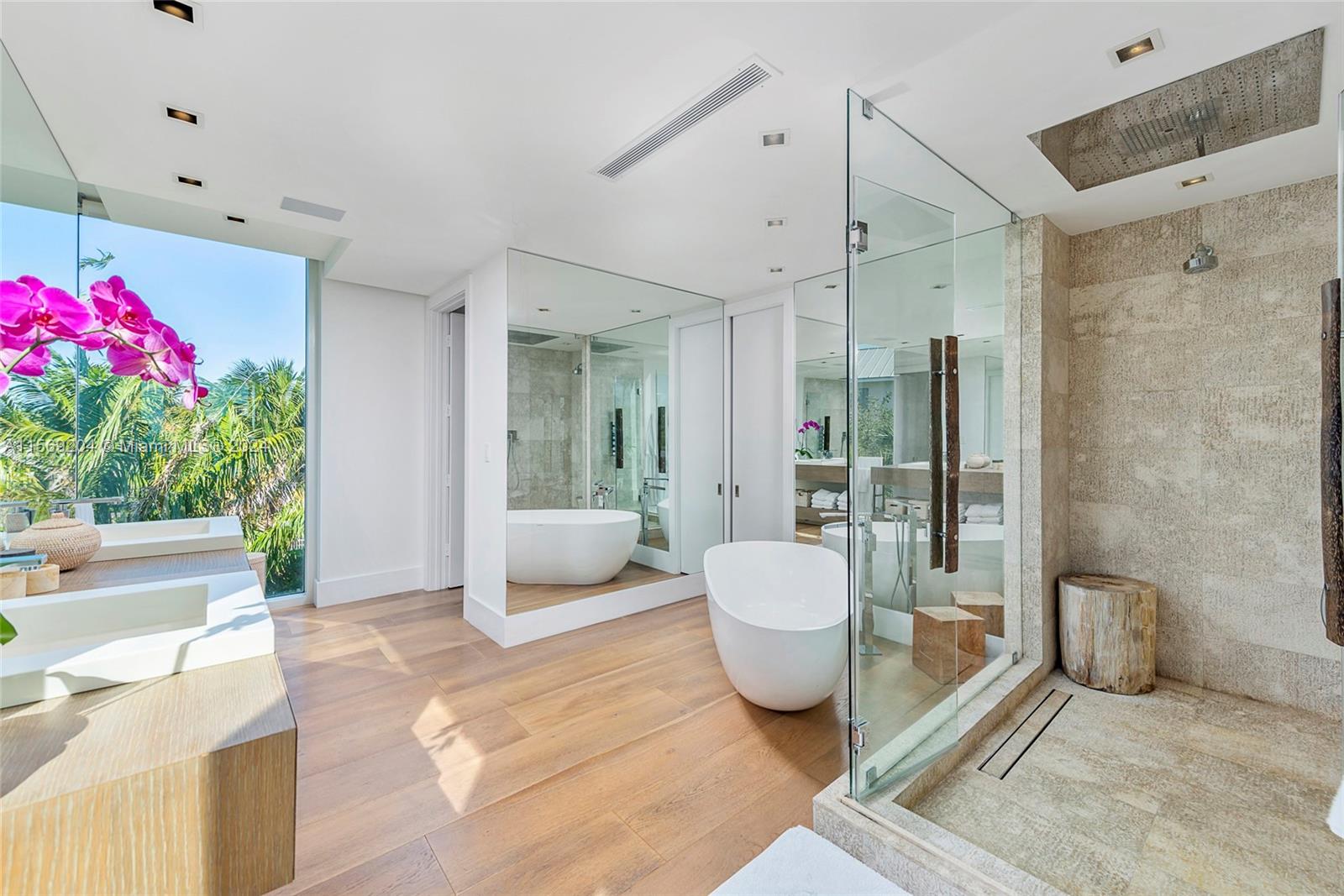 SMUGGLERS COVE - Residential Lease