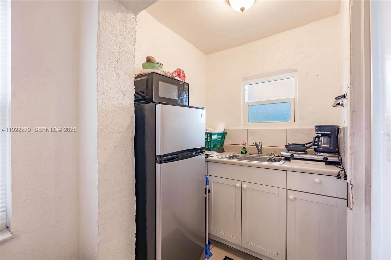 ACADEMY AWARD SEC 4 REPLA - Residential