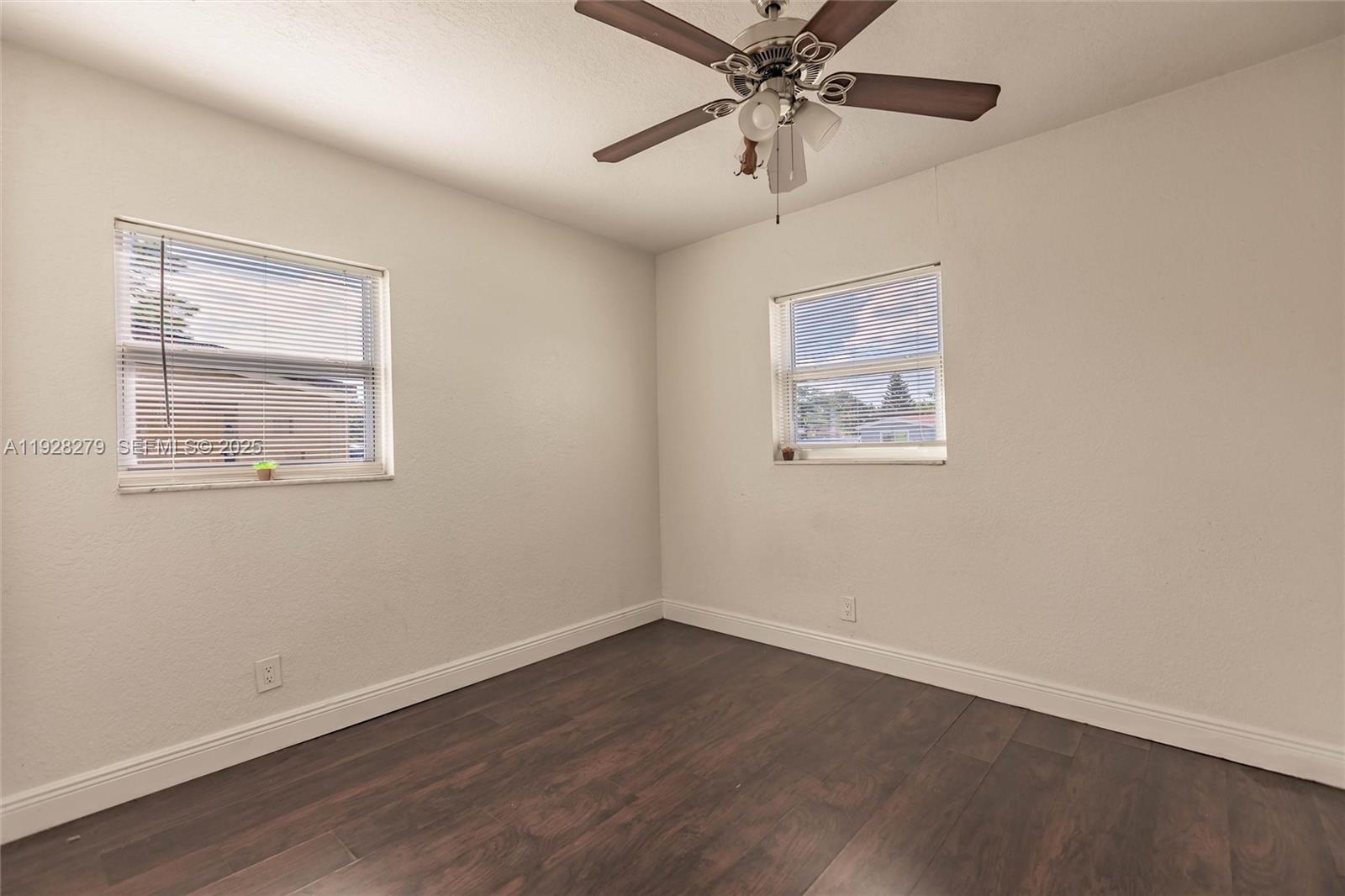 ACADEMY AWARD SEC 4 REPLA - Residential