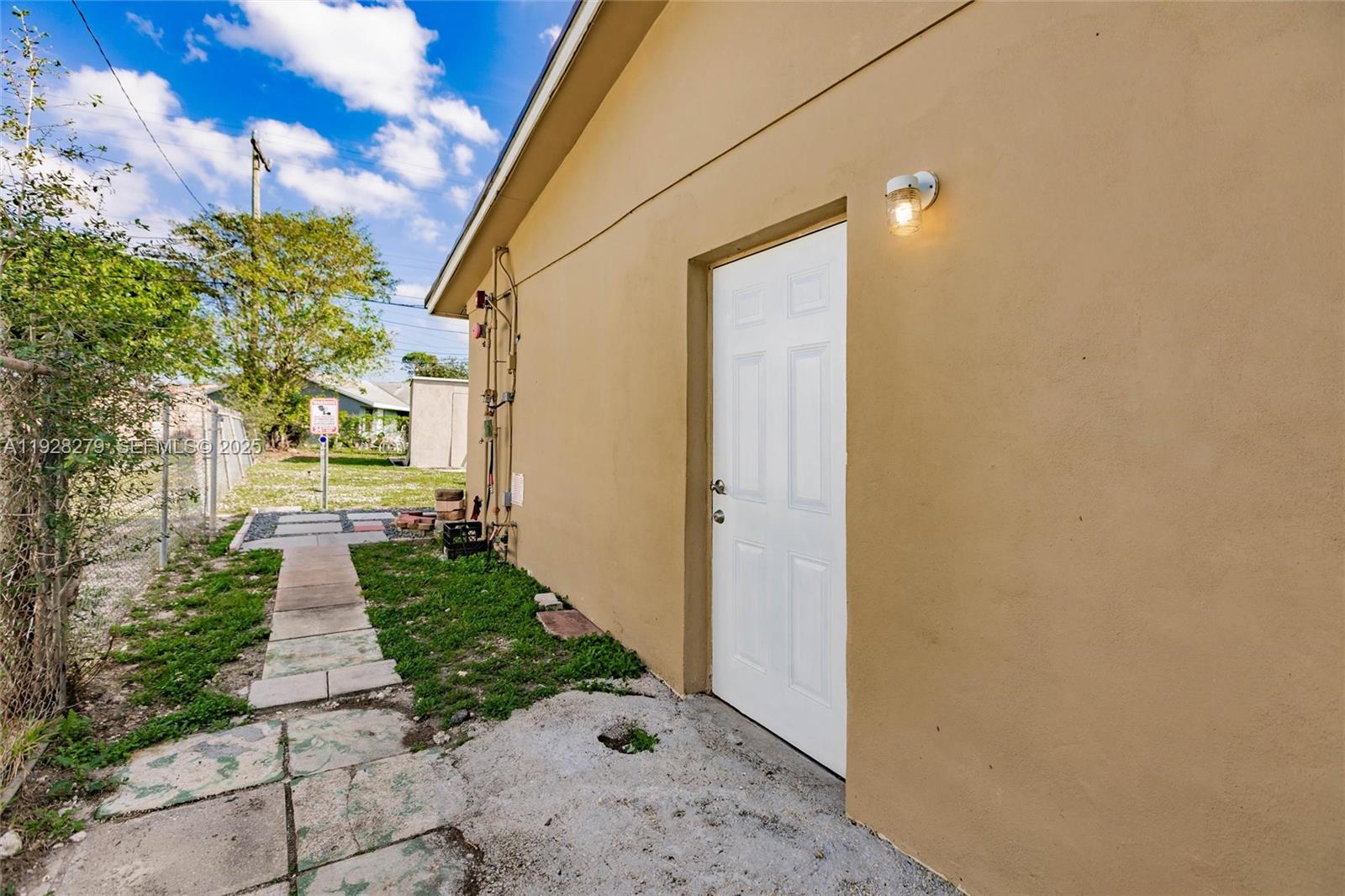 ACADEMY AWARD SEC 4 REPLA - Residential