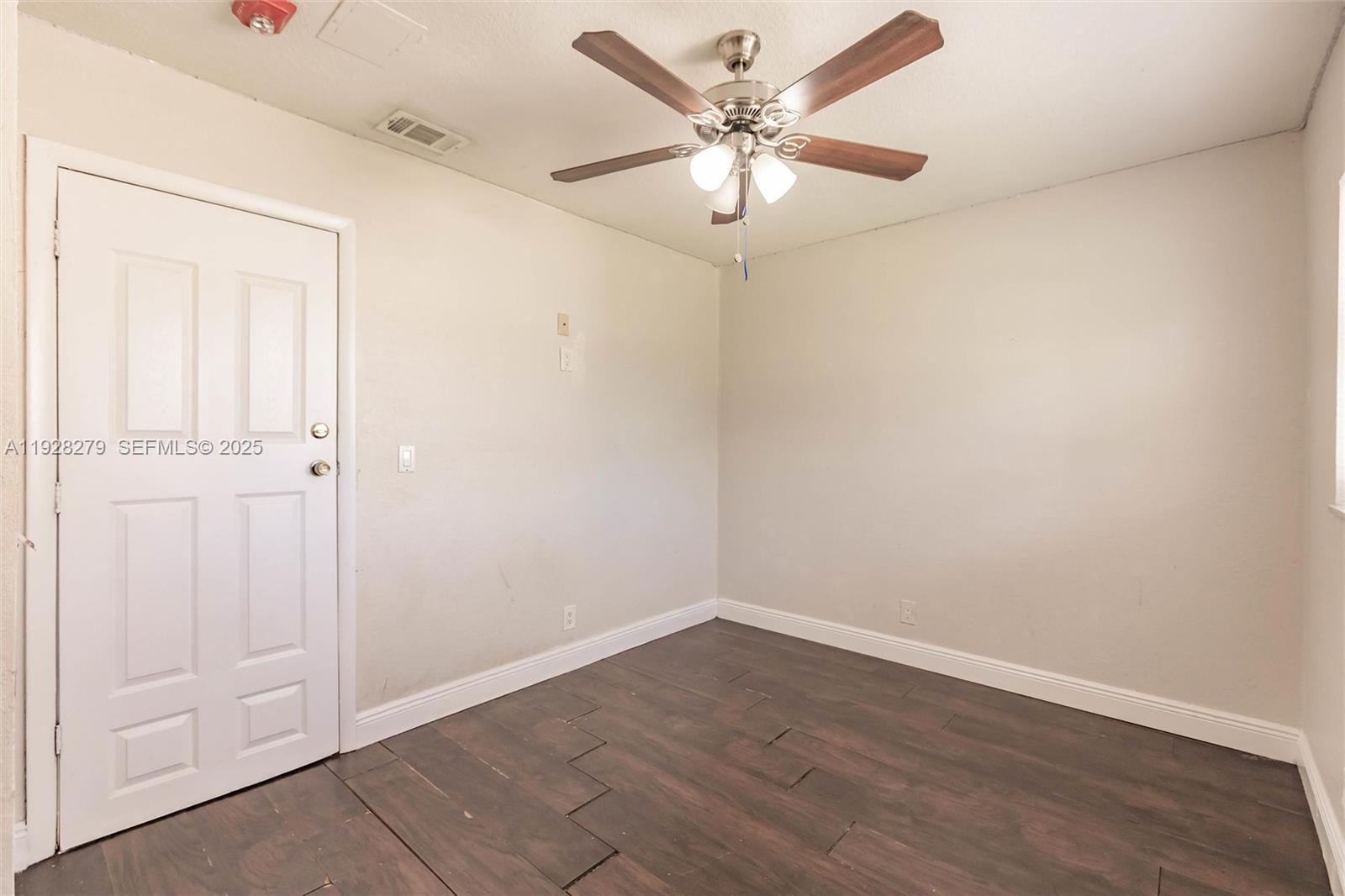 ACADEMY AWARD SEC 4 REPLA - Residential