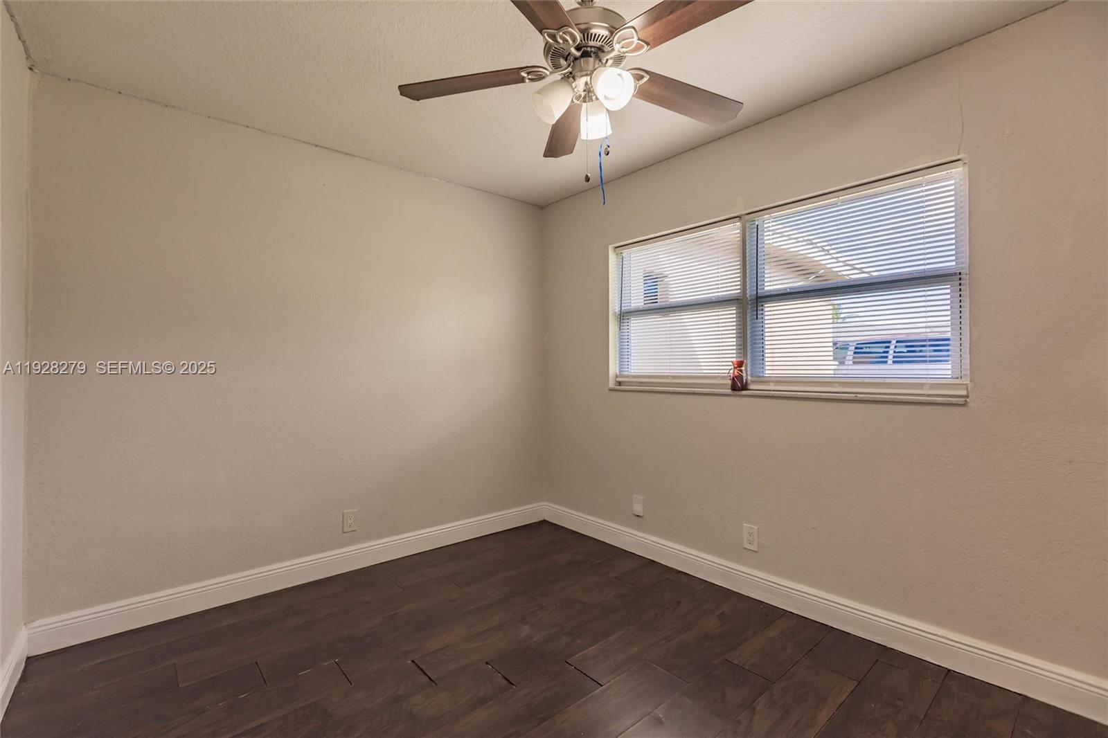 ACADEMY AWARD SEC 4 REPLA - Residential