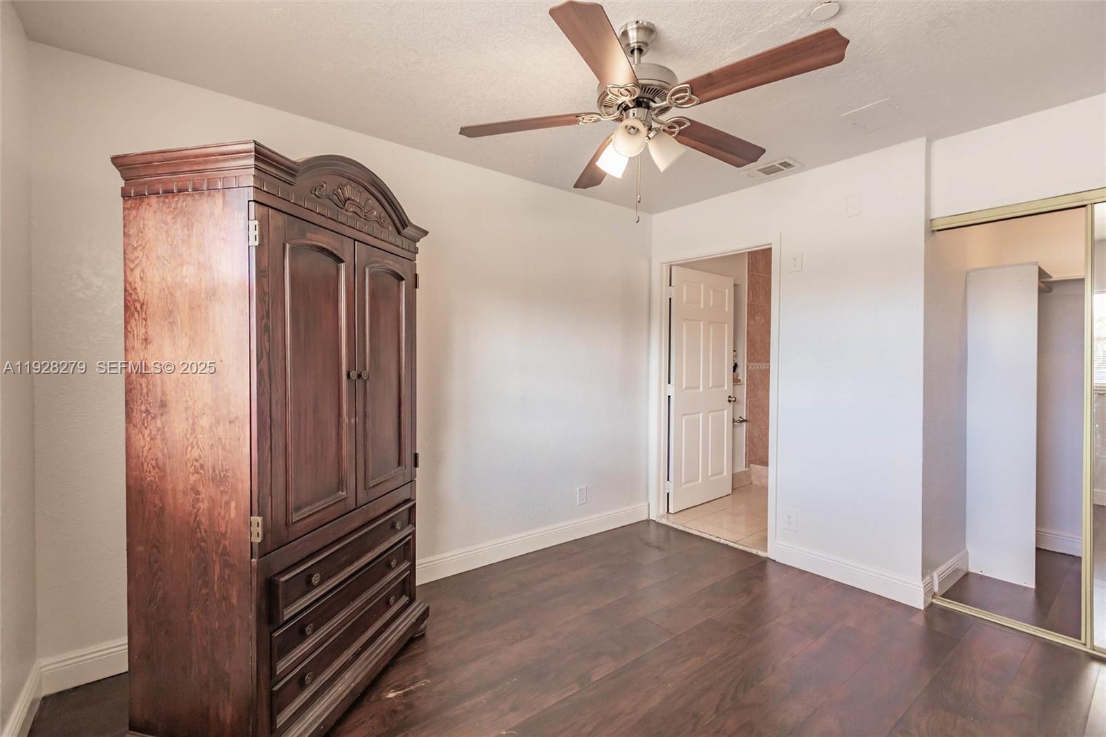 ACADEMY AWARD SEC 4 REPLA - Residential