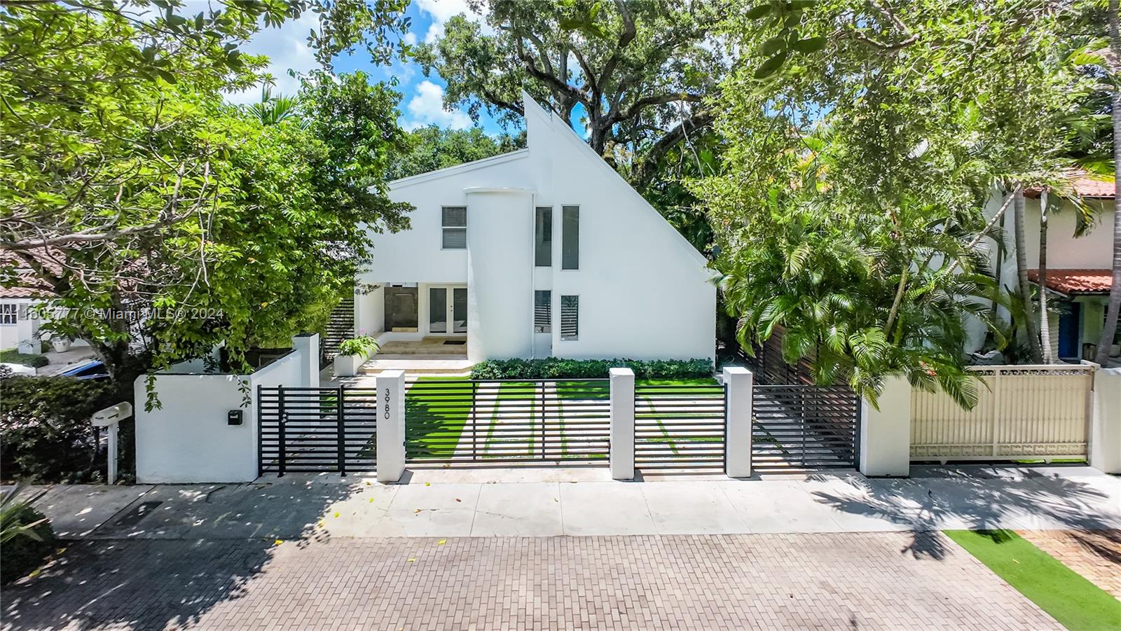 POMONA - Residential