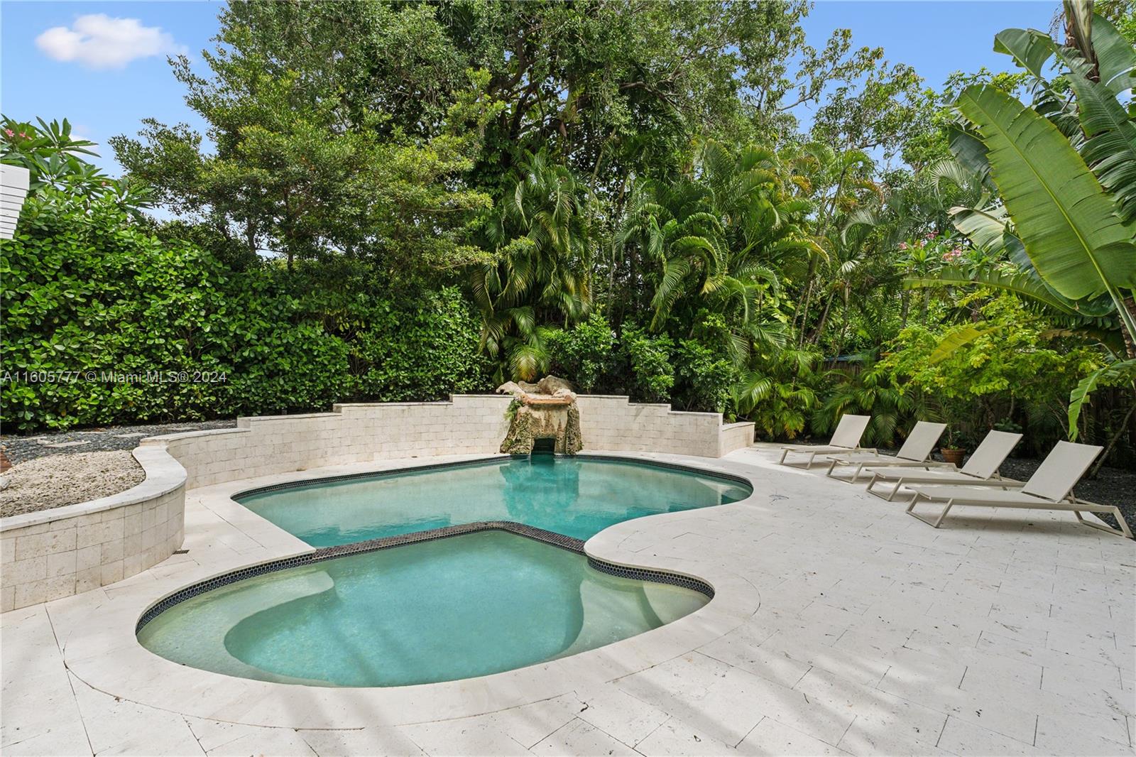 POMONA - Residential