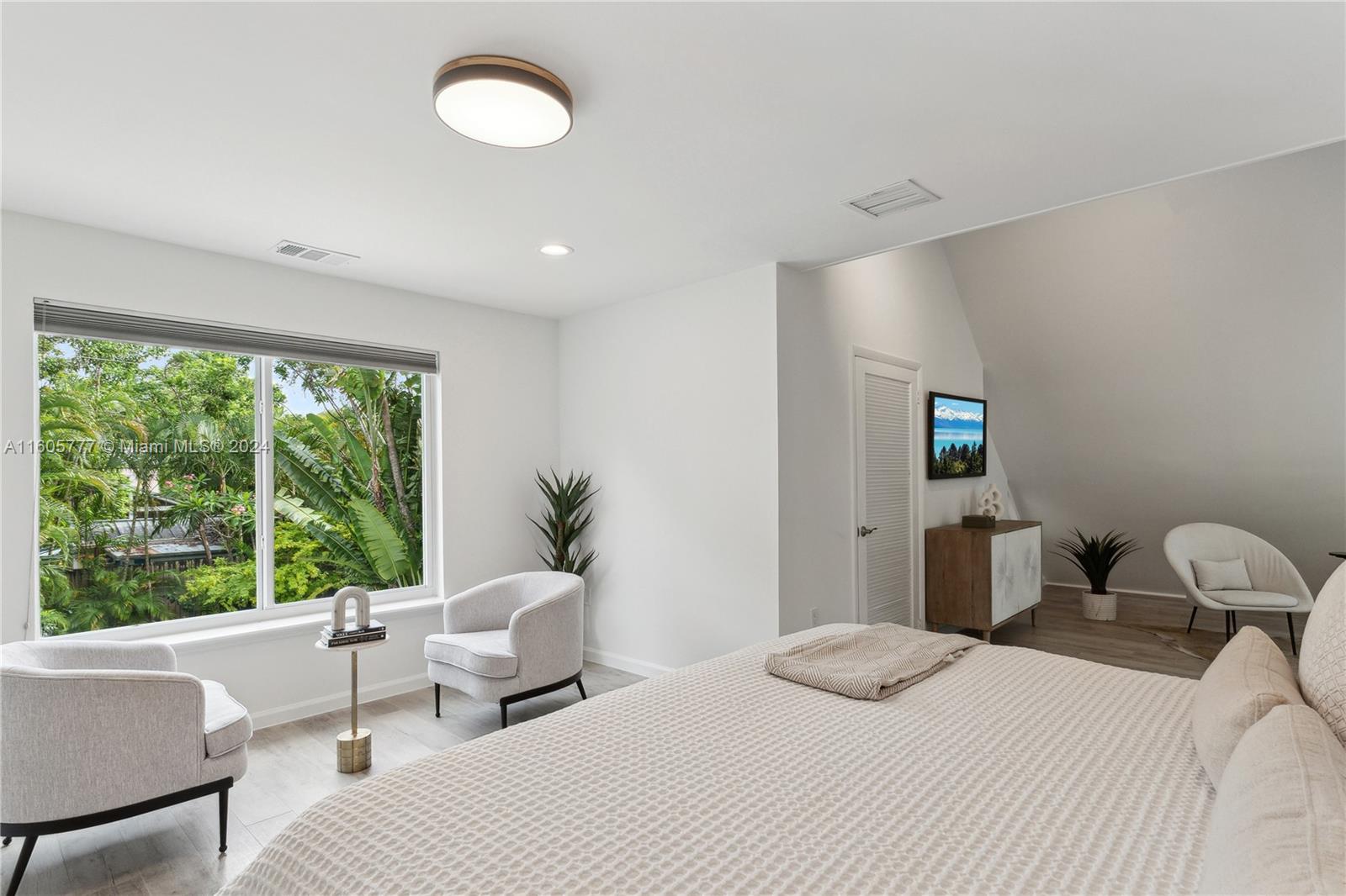 POMONA - Residential