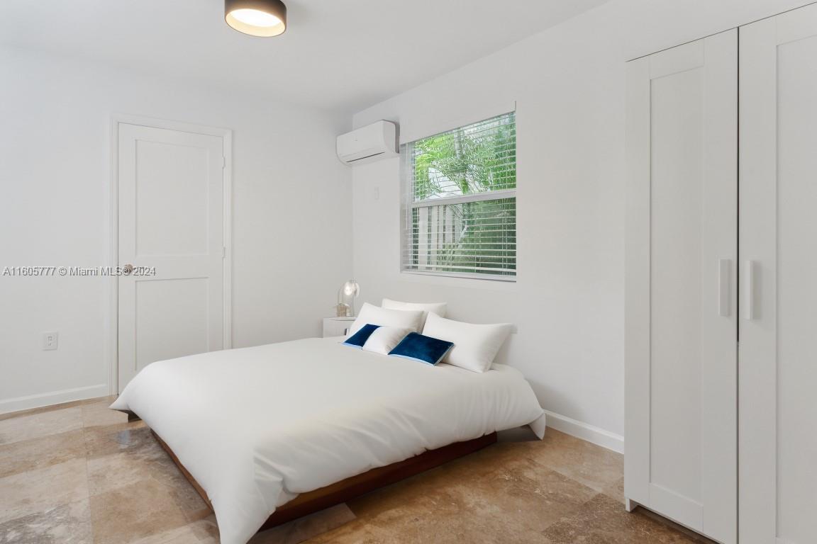 POMONA - Residential