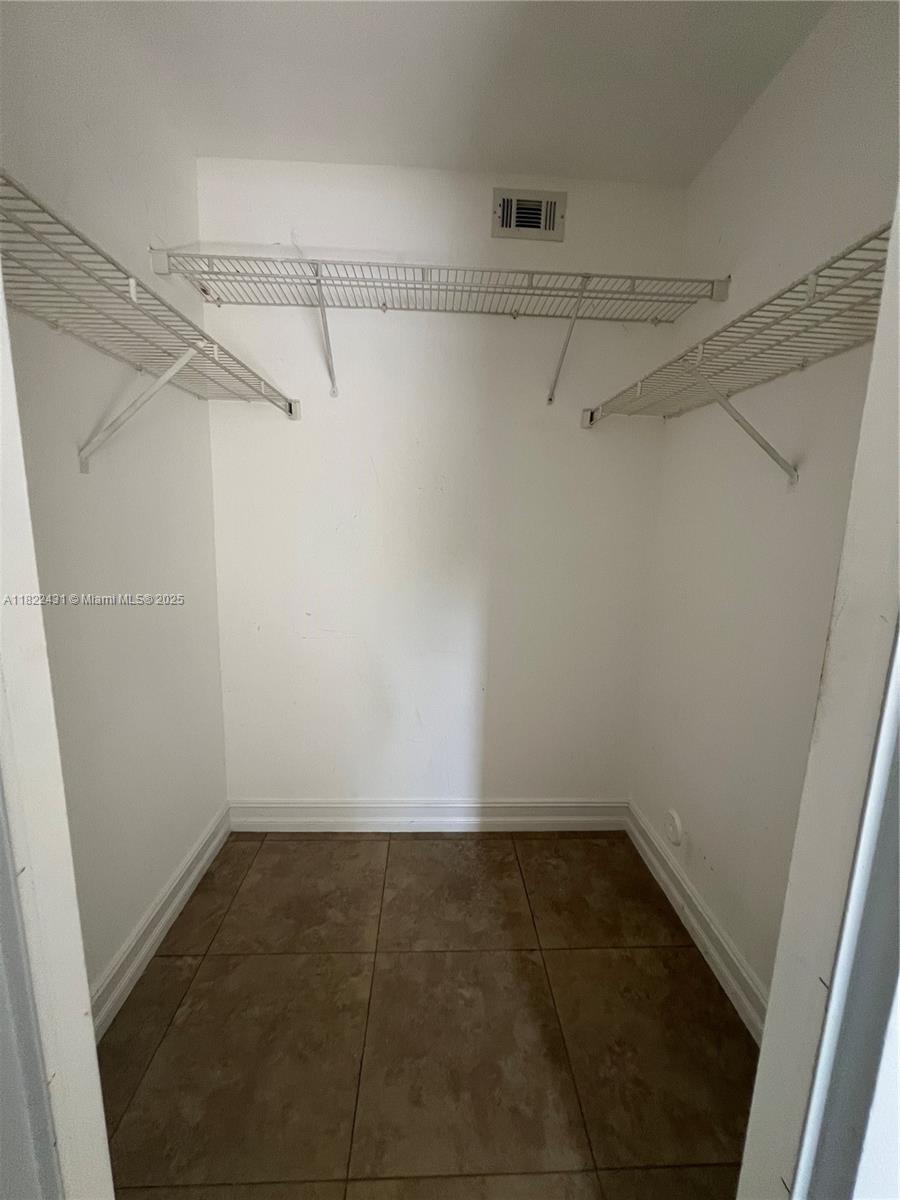 GRAND OASIS CONDO - Residential Lease