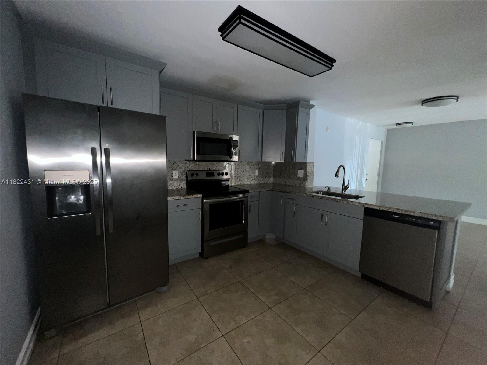 GRAND OASIS CONDO - Residential Lease