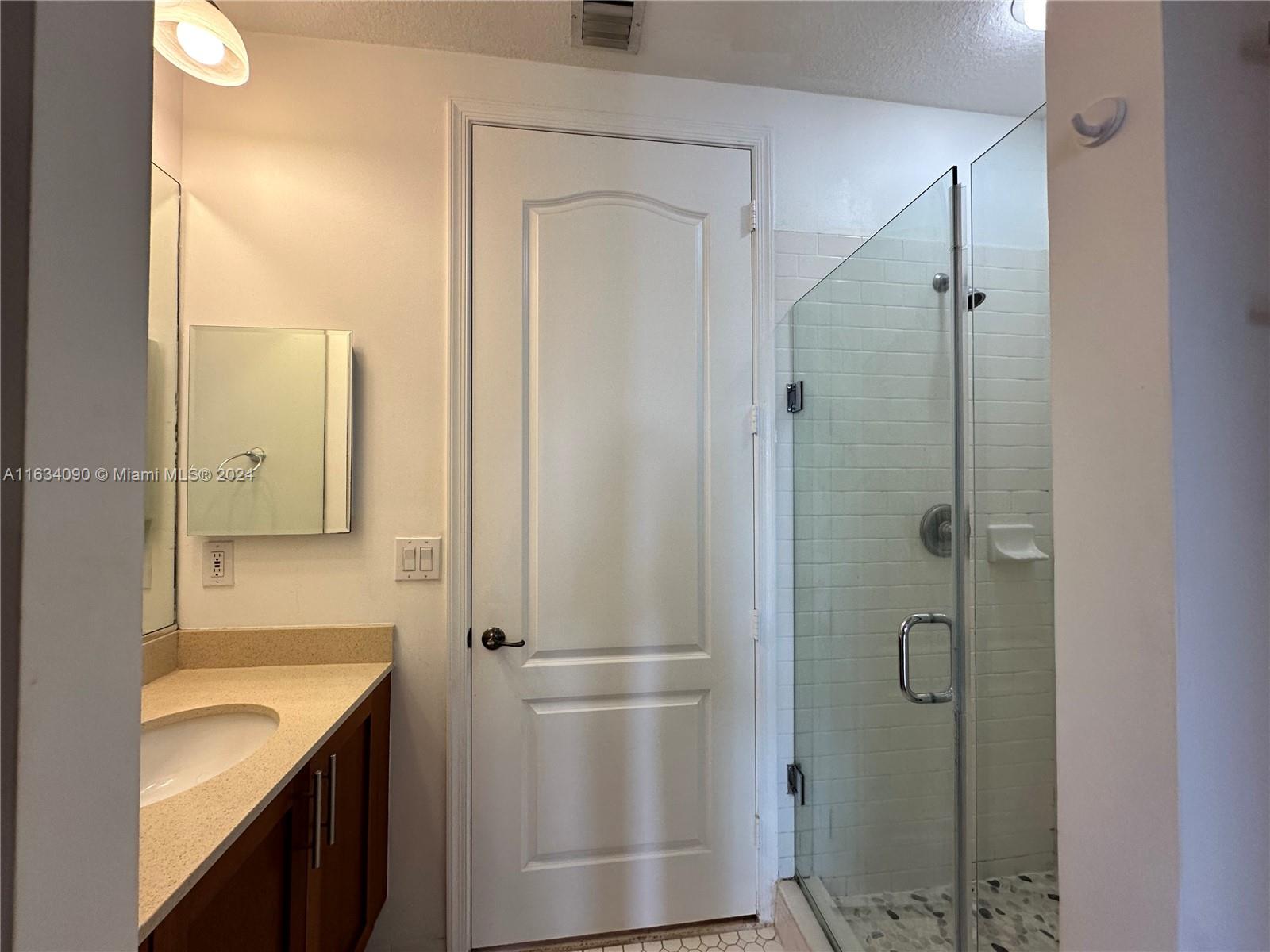 VILLAGE AT SAILBOAT BEND - Residential Lease