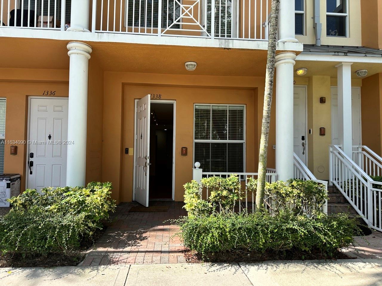 VILLAGE AT SAILBOAT BEND - Residential Lease