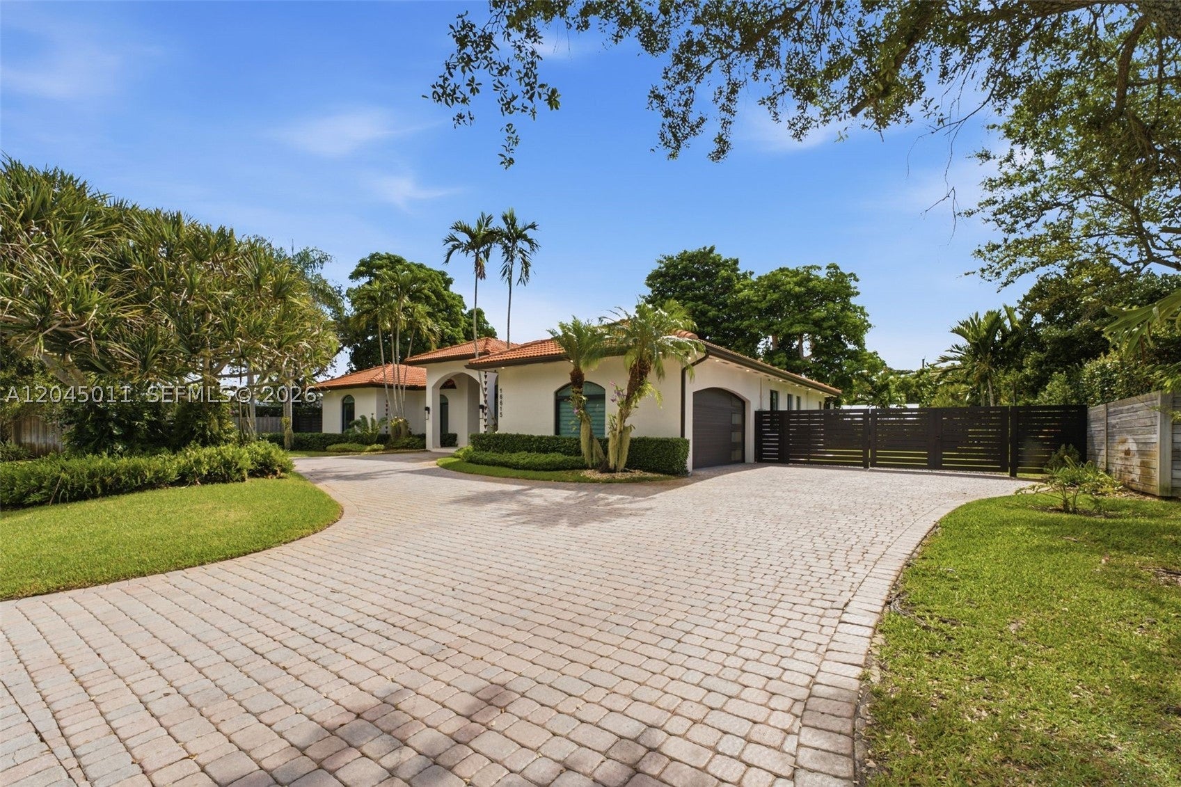 16615 SW 82nd Ct