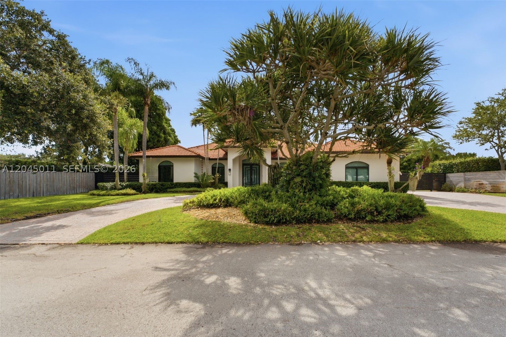 16615 SW 82nd Ct