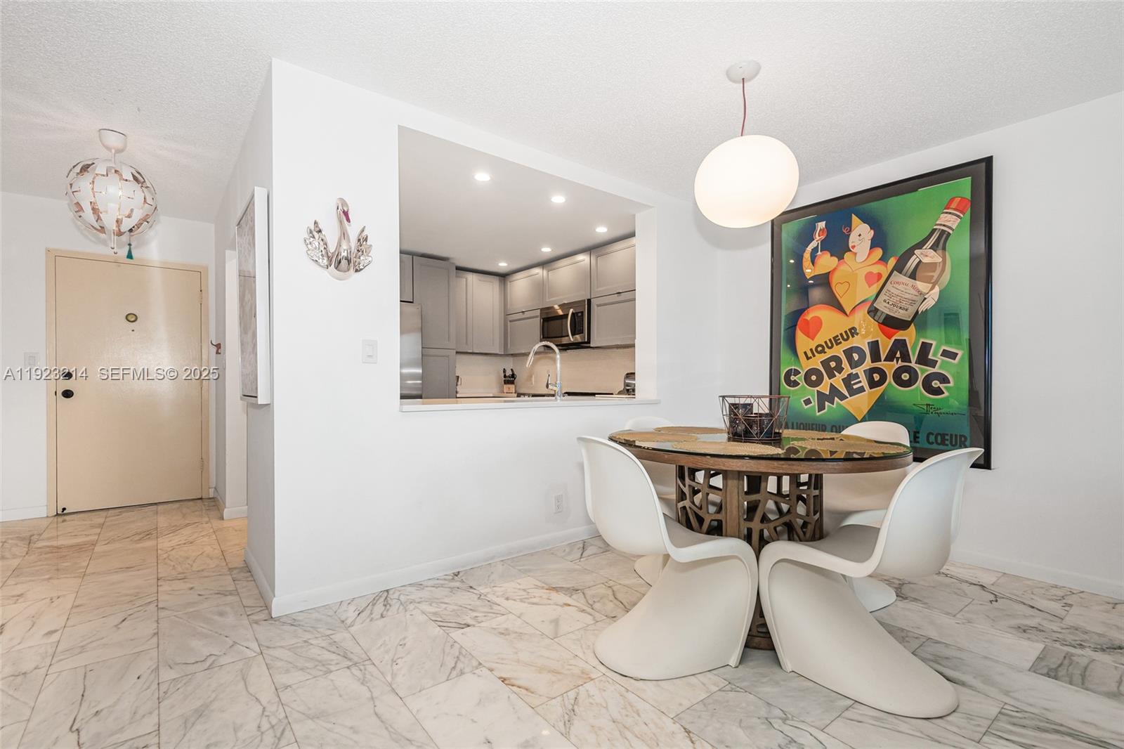 MEADOWBROOK CONDO APTS BL - Residential