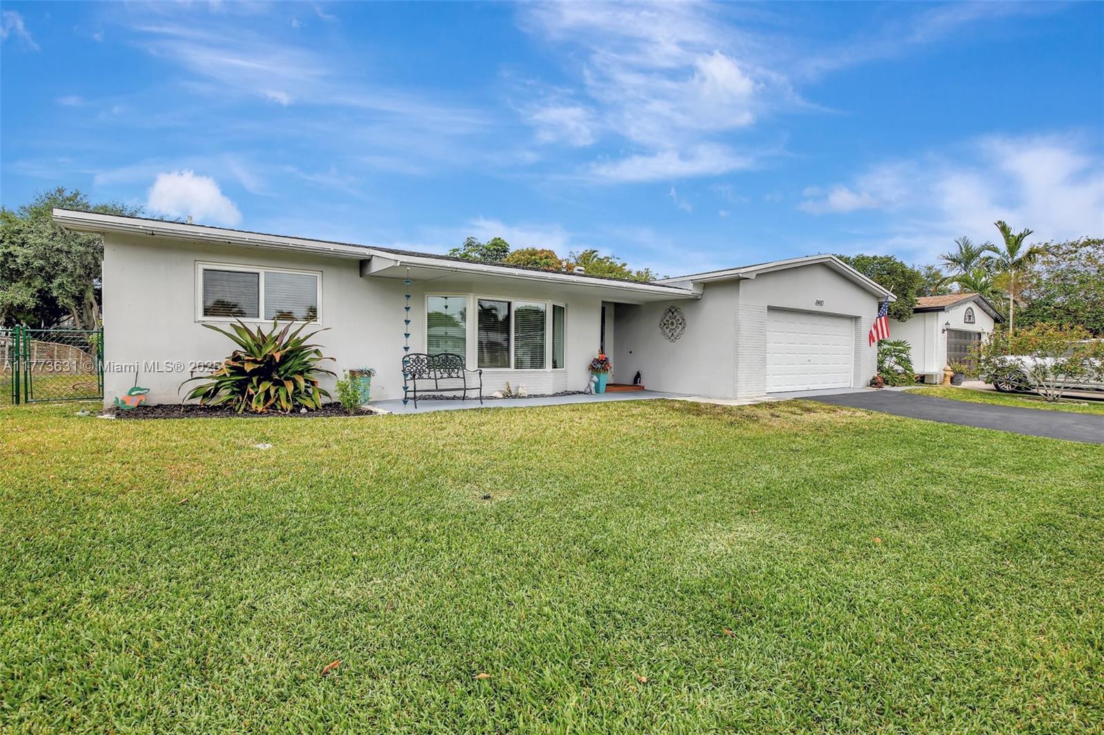 Property for Sale at 9460 Nw 3rd St, Pembroke Pines, Miami-Dade County, Florida - Bedrooms: 3 
Bathrooms: 2  - $700,000