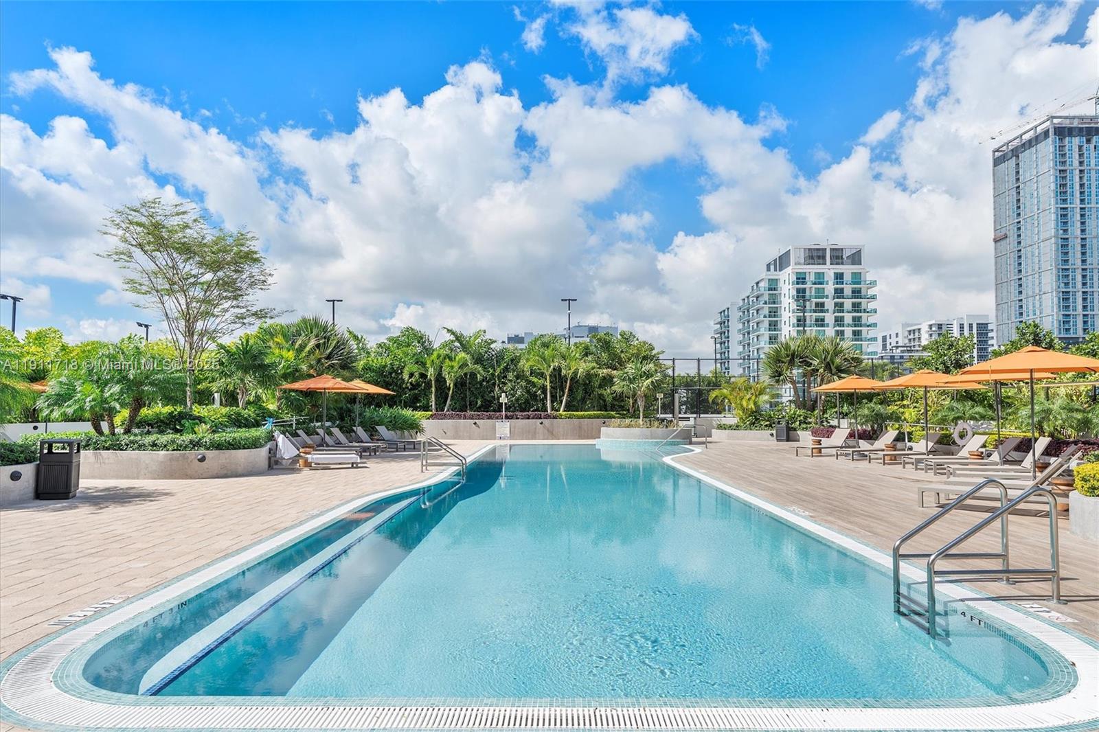 ARIA RESERVE SOUTH TOWER - Residential Lease