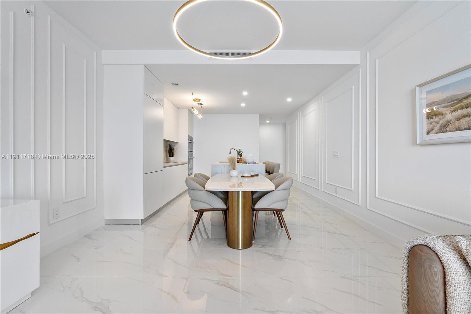 ARIA RESERVE SOUTH TOWER - Residential Lease