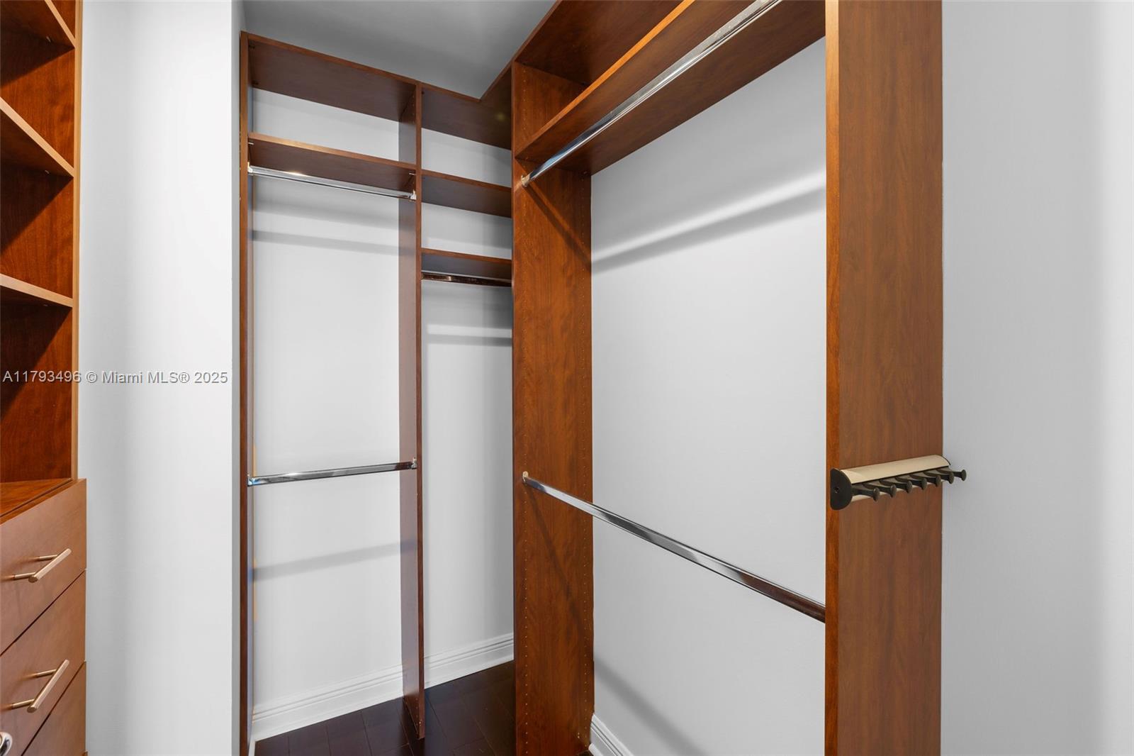 THE RESIDENCES AT THE BATH - Residential Lease