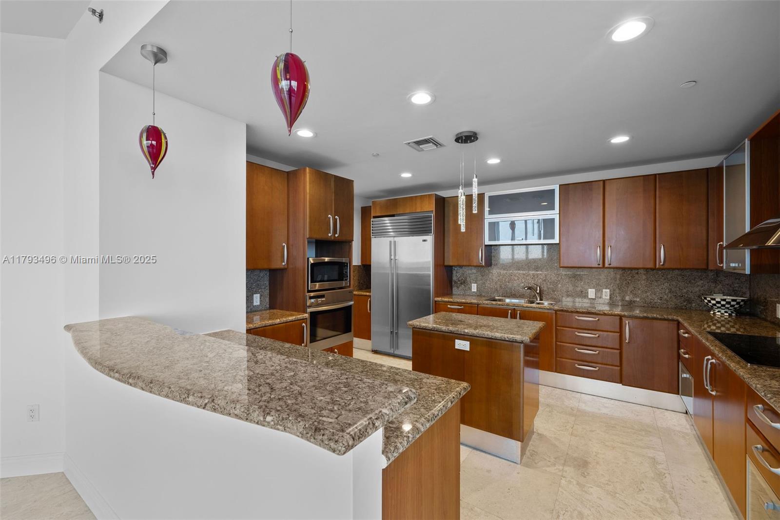 THE RESIDENCES AT THE BATH - Residential Lease