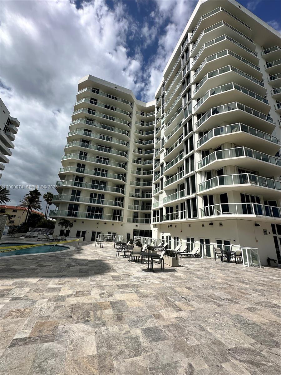 MIRAGE CONDO - Residential Lease