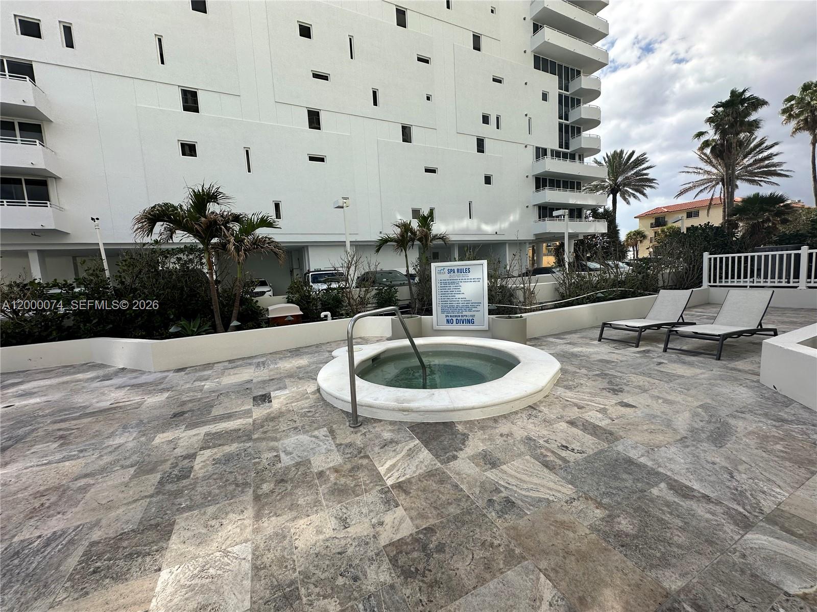 MIRAGE CONDO - Residential Lease