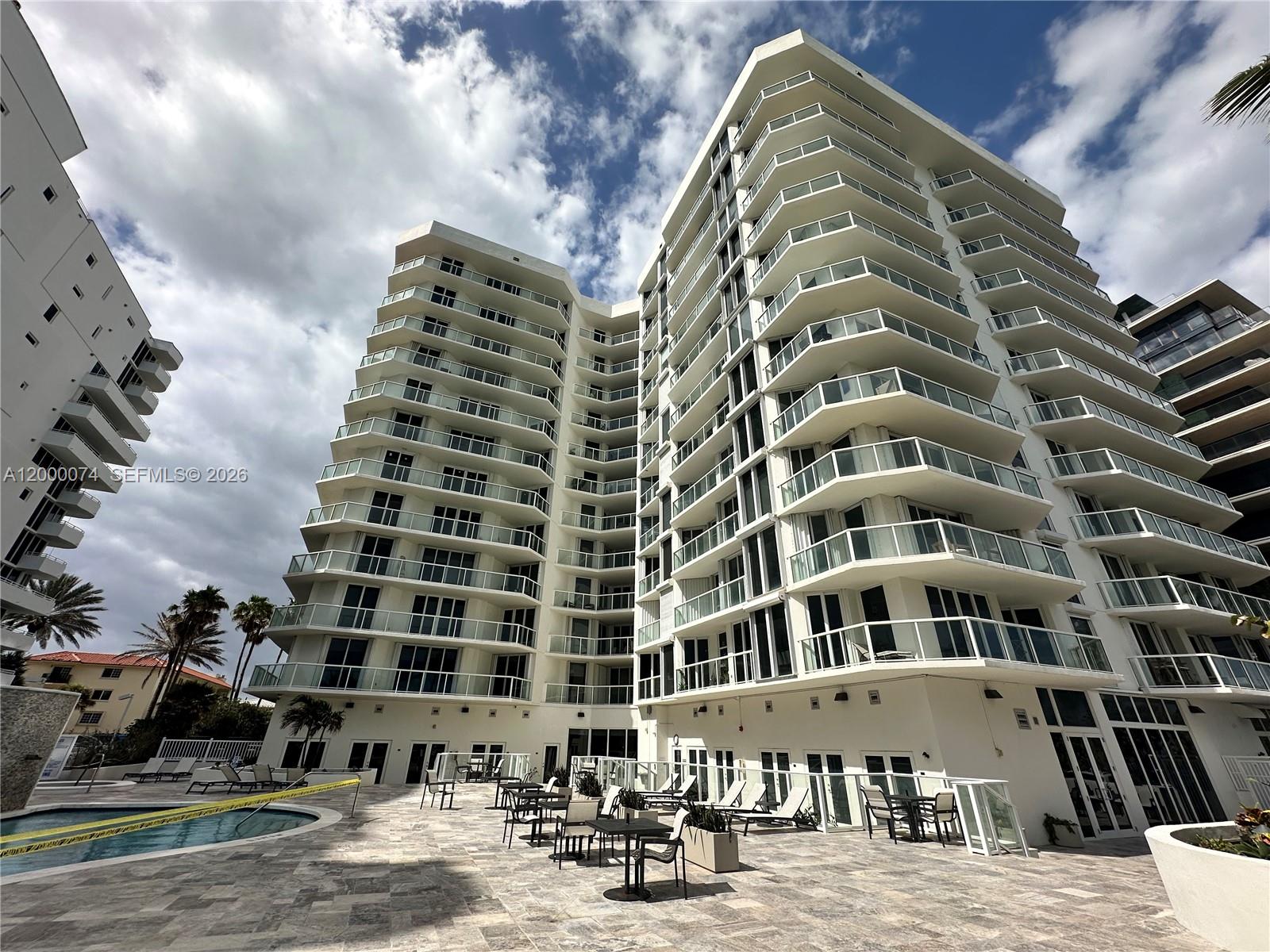 MIRAGE CONDO - Residential Lease