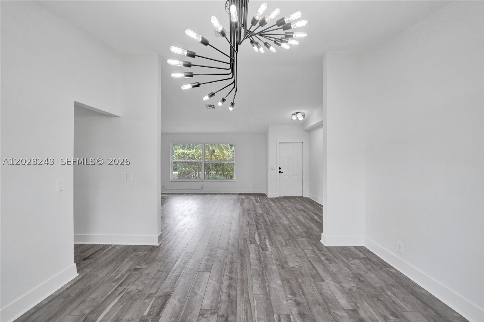 417 SE 4th St