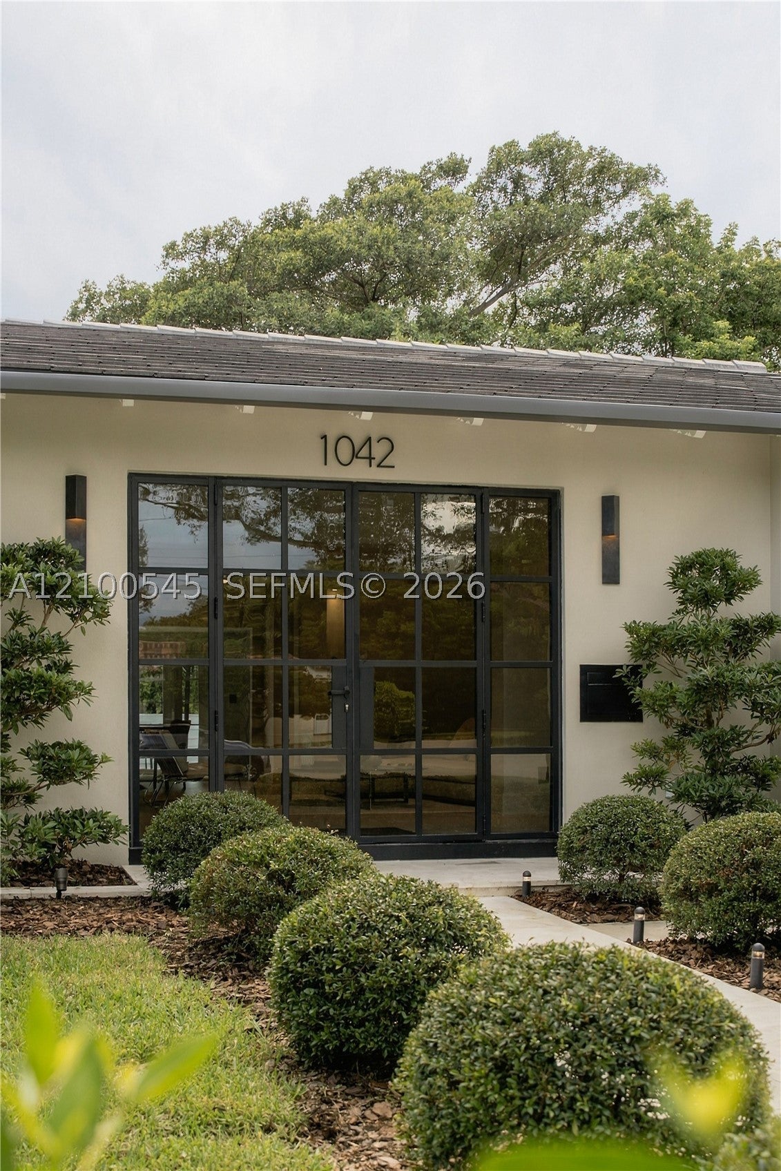 View photos, virtual tours, details... 1042 NE 95th St