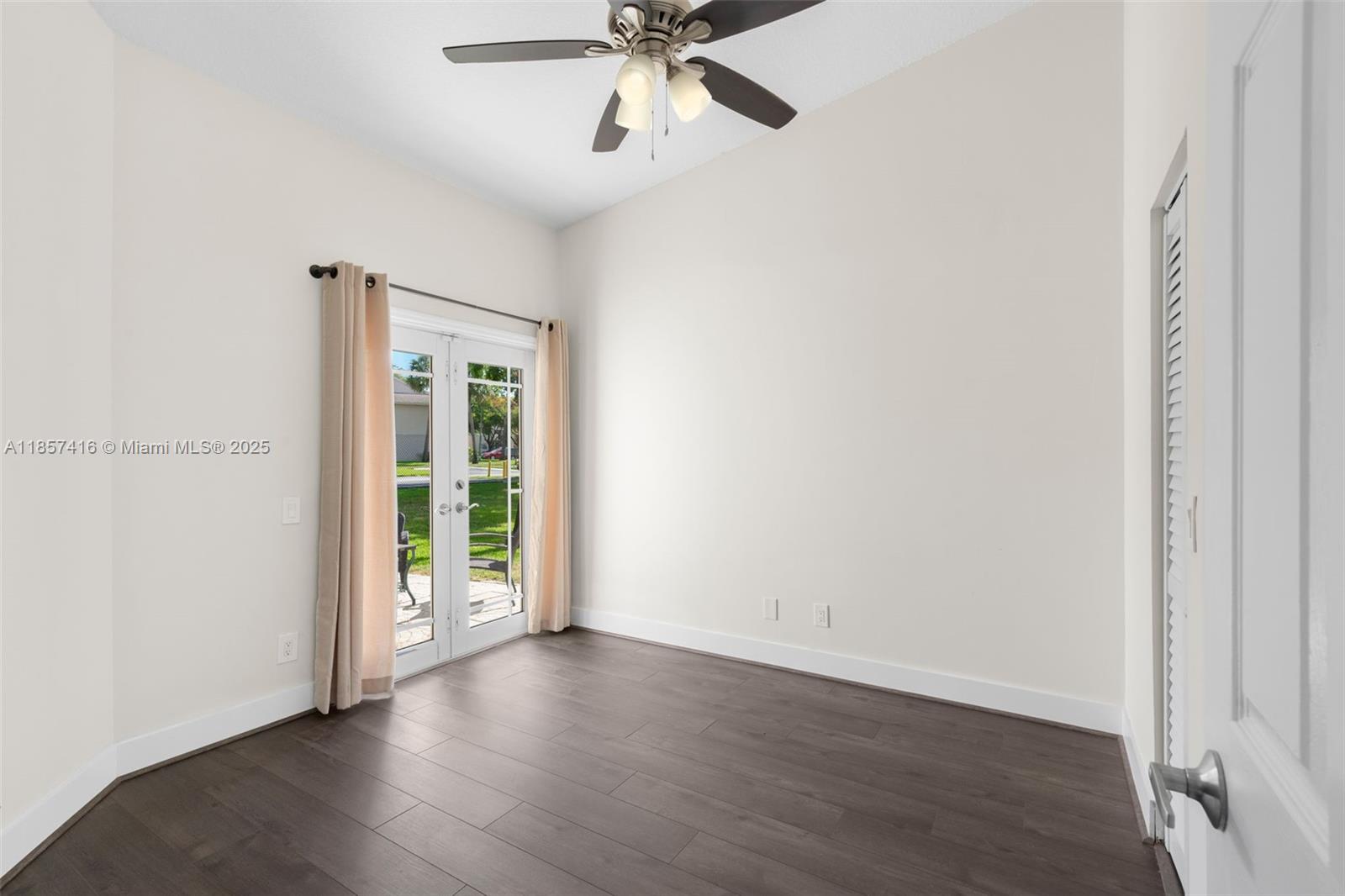 VILLAGER TOWNHOMES - Residential