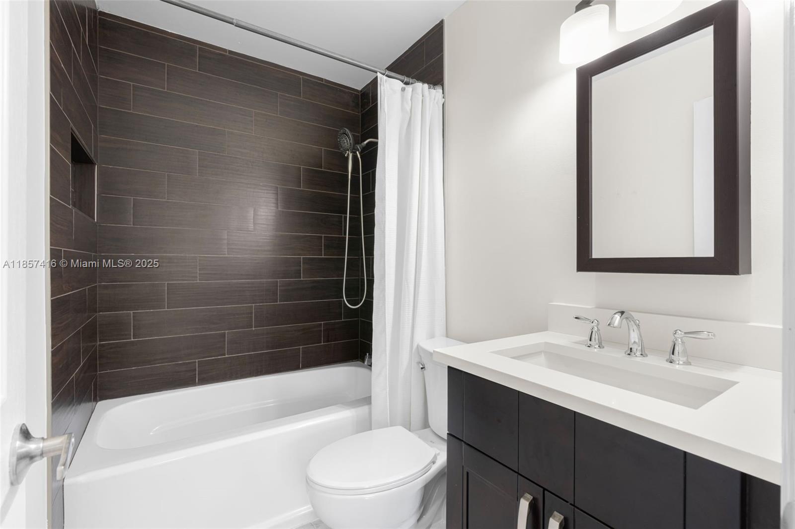 VILLAGER TOWNHOMES - Residential