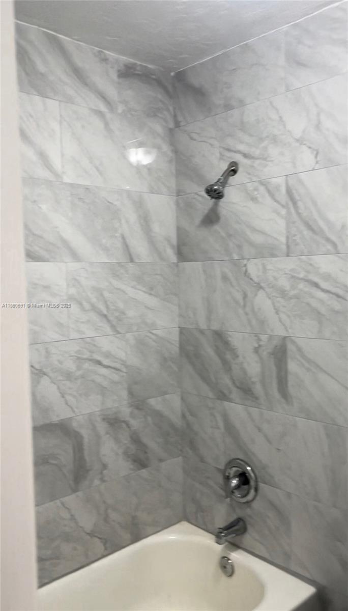 CORAL BAY MANOR - Land