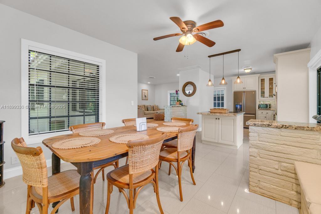 COUNTRY CLUB ESTATES SEC - Residential Lease