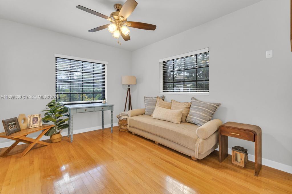 COUNTRY CLUB ESTATES SEC - Residential Lease