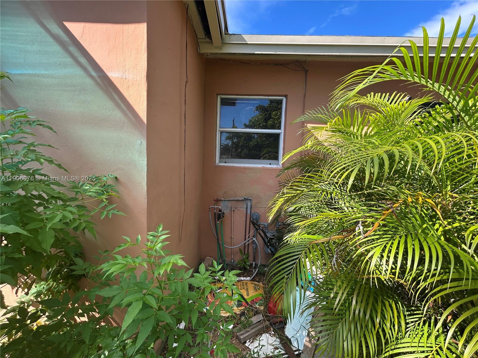 MARK-ALAN MANOR - Residential