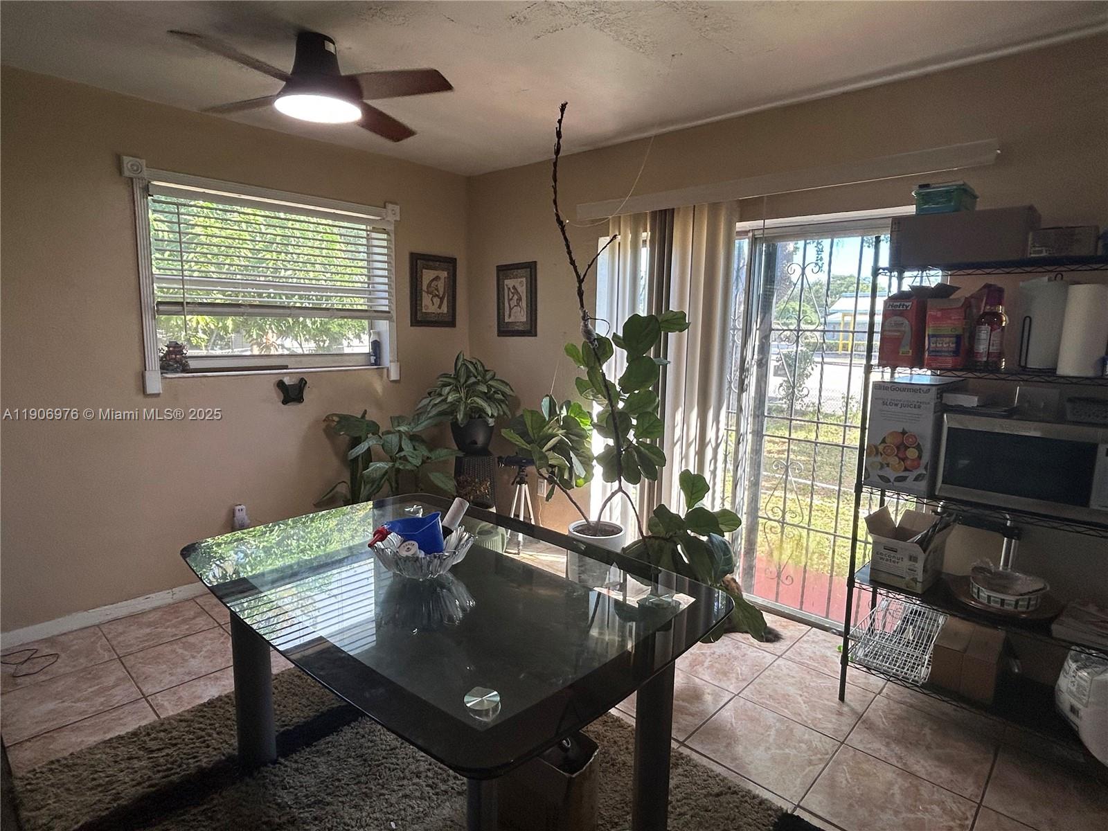 MARK-ALAN MANOR - Residential