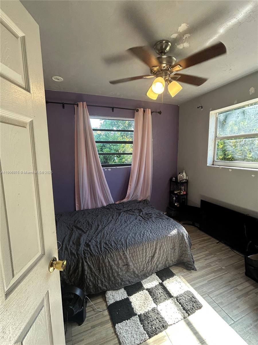 MARK-ALAN MANOR - Residential