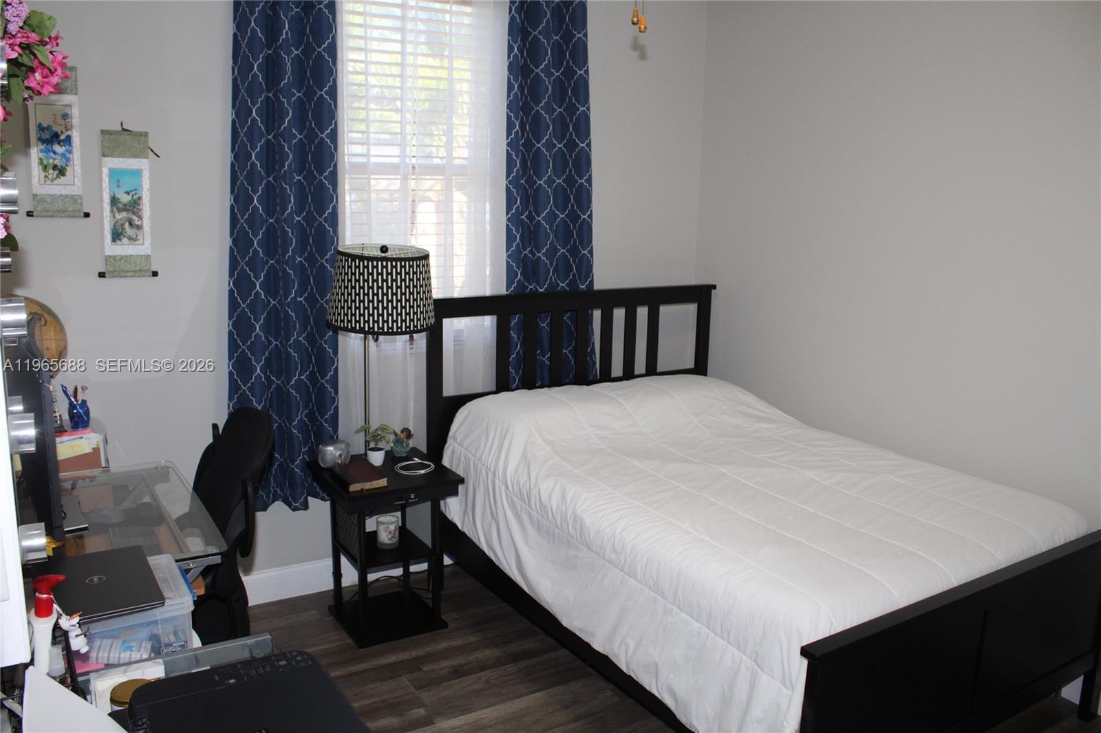 COUNTRYSIDE - Residential