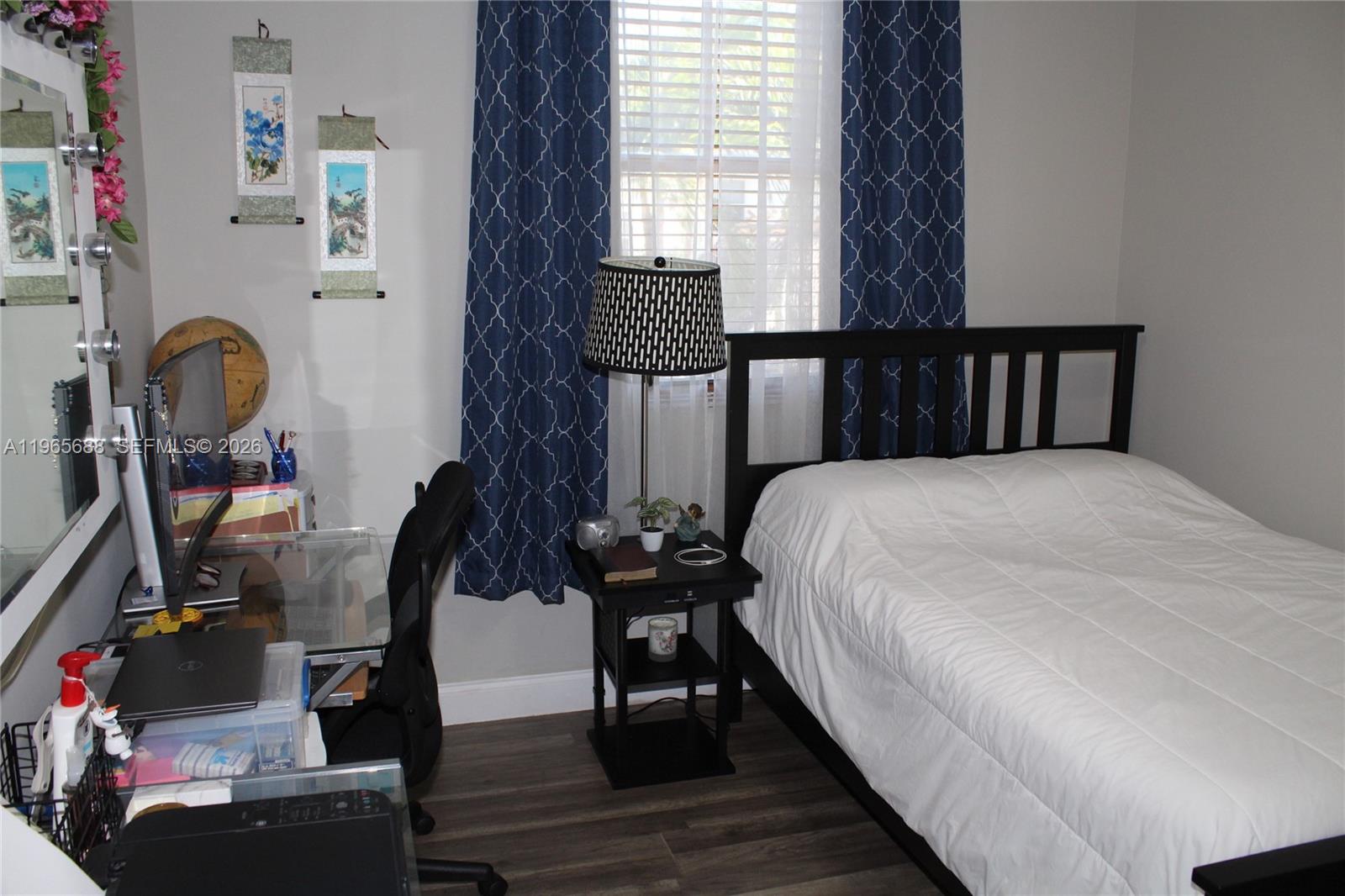 COUNTRYSIDE - Residential