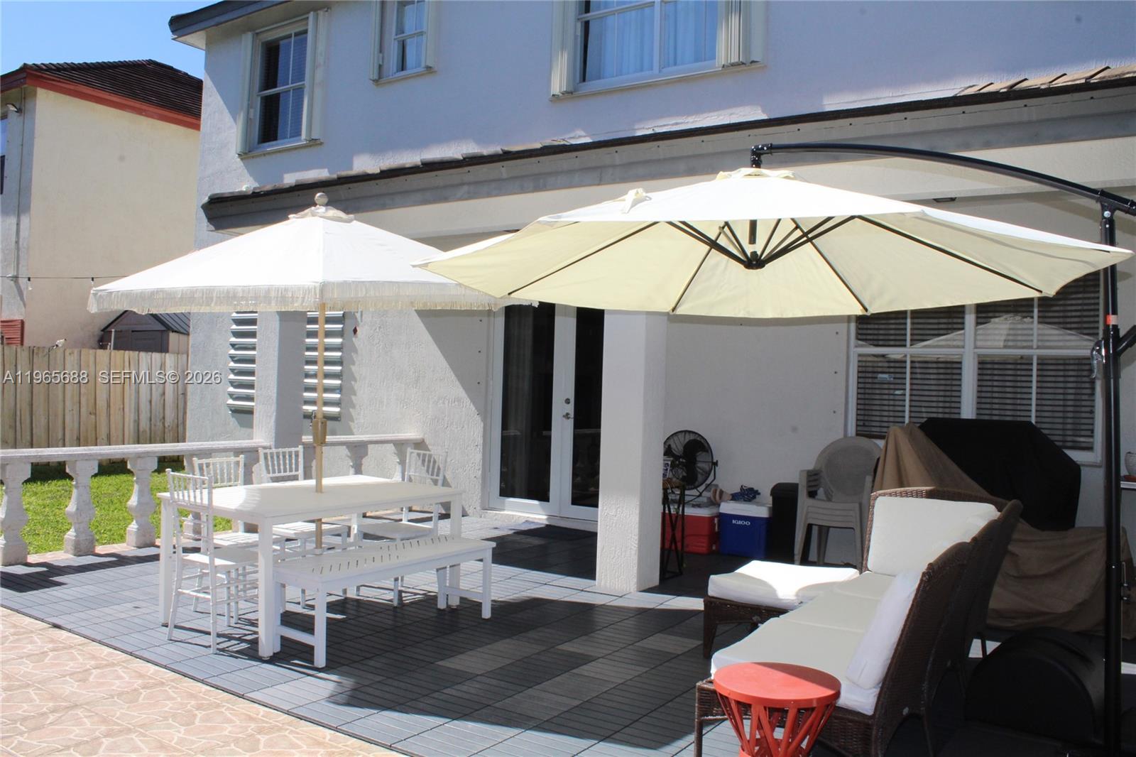 COUNTRYSIDE - Residential